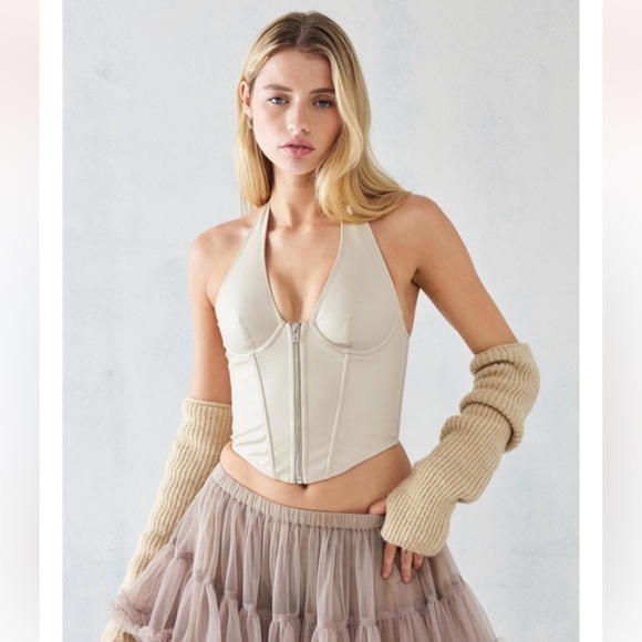 NWT Urban Outfitters Faux Leather Corset - Picture 2 of 8